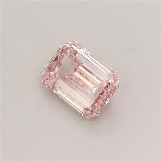 0.34ct Emerald Lab Grown Diamond (Colour Fancy Intense Pink, Clarity VS1, IGI Certified)